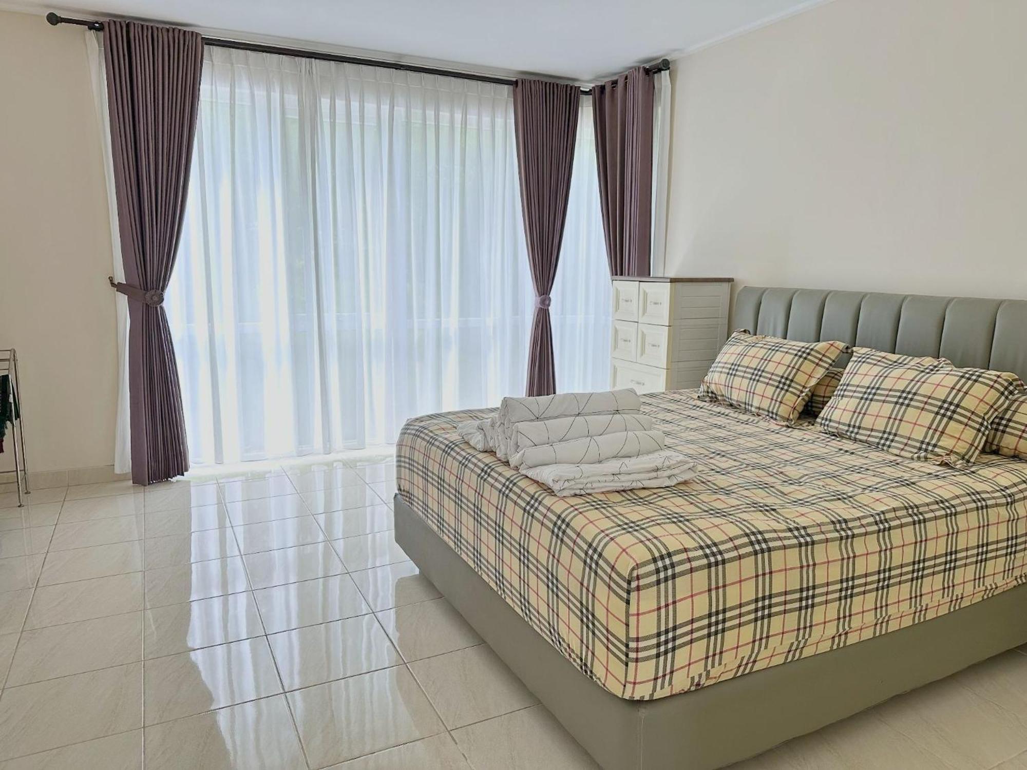 Blessimore Springhill 4Br Palembang Exterior foto