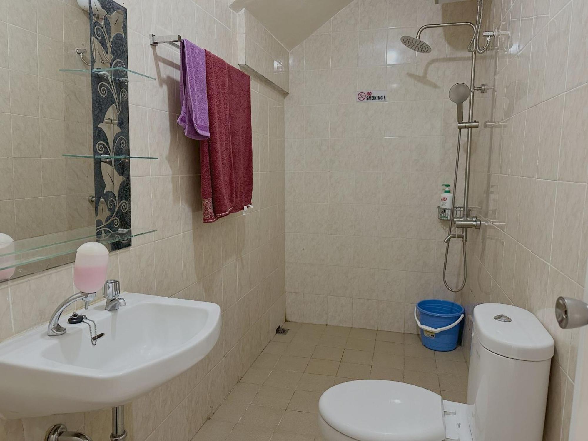 Blessimore Springhill 4Br Palembang Exterior foto